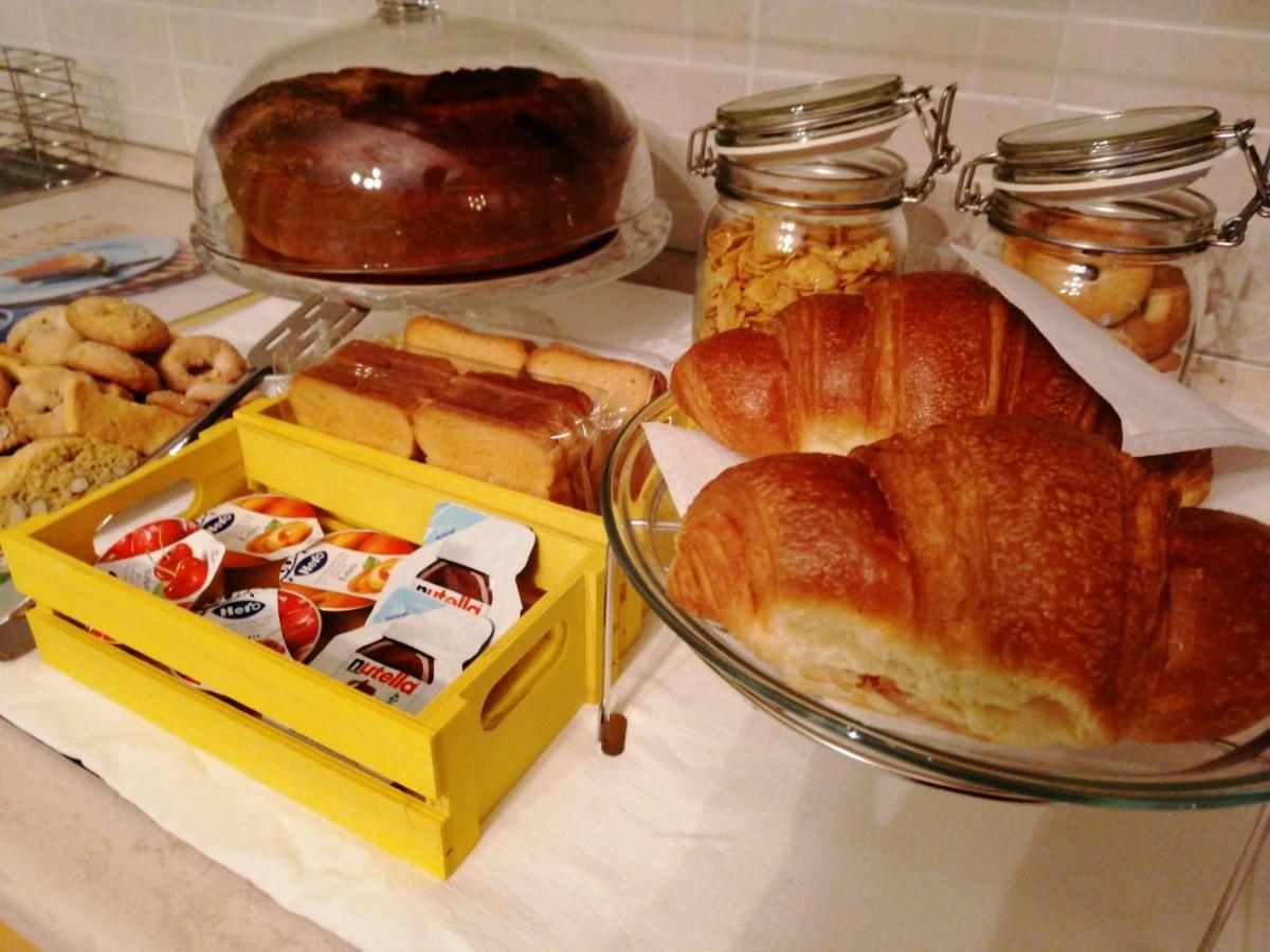 A Casa Di Gio' Bed & Breakfast Атри Екстериор снимка