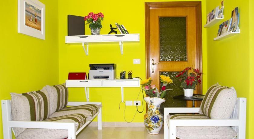 A Casa Di Gio' Bed & Breakfast Атри Екстериор снимка
